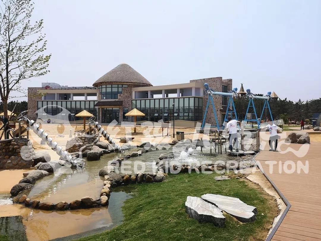 室外儿童游乐设备